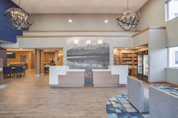 La Quinta Inn Ste Logan (River Heights)